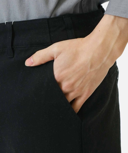 TopIsm(トップイズム)の「コットン無地 ストレッチクロップドパンツ(チノパンツ・メンズ・オリーブ/ホワイト/ブラック/チャコールグレー/レッド/グレー/ネイビー/ベージュ・XXL/XL/L/M/S)」の19枚目の写真