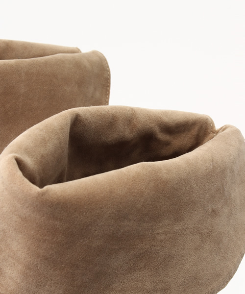 OUTLET（アウトレット）の「【who's who Chico】スエードニーハイブーツ（ブーツ・レディース・ベージュ/ブラック・MEDIUM/LARGE/SMALL）」の9枚目の写真
