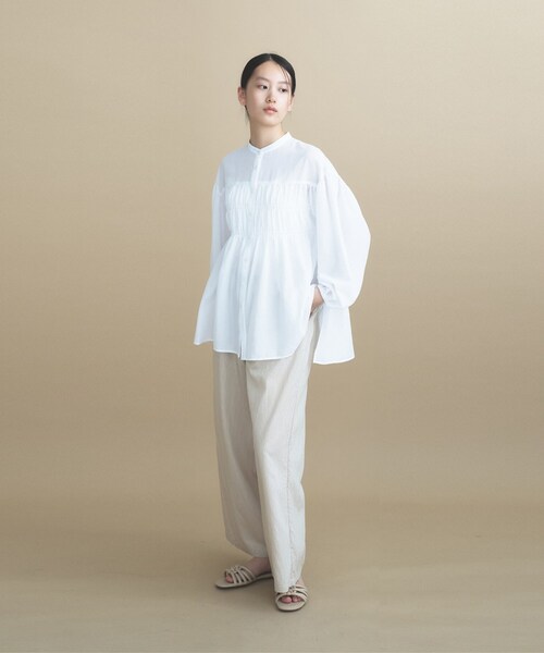 cloenc(クロエンス)の「【マシンウォッシュ】シャーリング チュニックブラウス(シャツ/ブラウス・レディース・チャコールグレー/ホワイト/ピンク・02/00)」の5枚目の写真