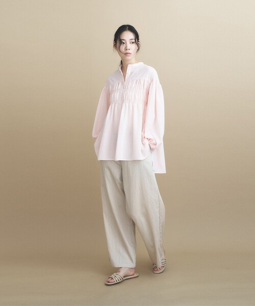 cloenc(クロエンス)の「【マシンウォッシュ】シャーリング チュニックブラウス(シャツ/ブラウス・レディース・チャコールグレー/ホワイト/ピンク・02/00)」の13枚目の写真