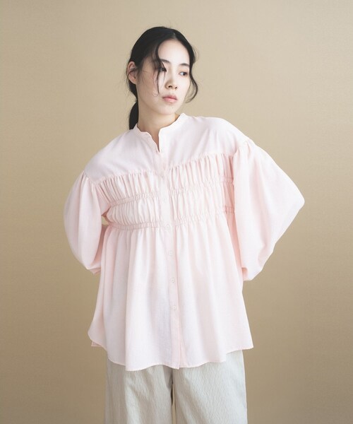 cloenc(クロエンス)の「【マシンウォッシュ】シャーリング チュニックブラウス(シャツ/ブラウス・レディース・チャコールグレー/ホワイト/ピンク・02/00)」の14枚目の写真