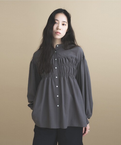cloenc(クロエンス)の「【マシンウォッシュ】シャーリング チュニックブラウス(シャツ/ブラウス・レディース・チャコールグレー/ホワイト/ピンク・02/00)」の20枚目の写真