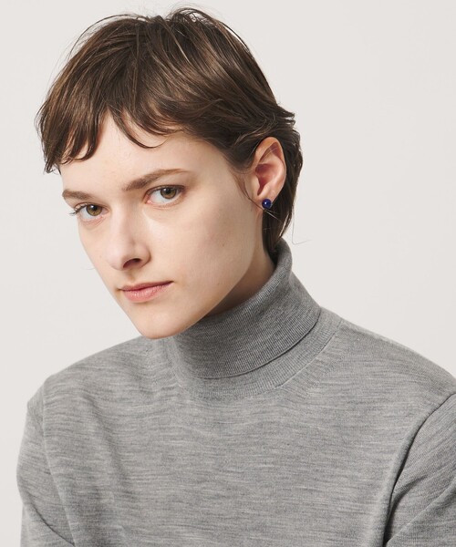 LOEFF(ロエフ)の「【別注】<Haute Joaillerie AKIO MORI>ラピスラズリ ピアス(ピアス(両耳用)・レディース・ロイヤルブルー・FREE)」の3枚目の写真