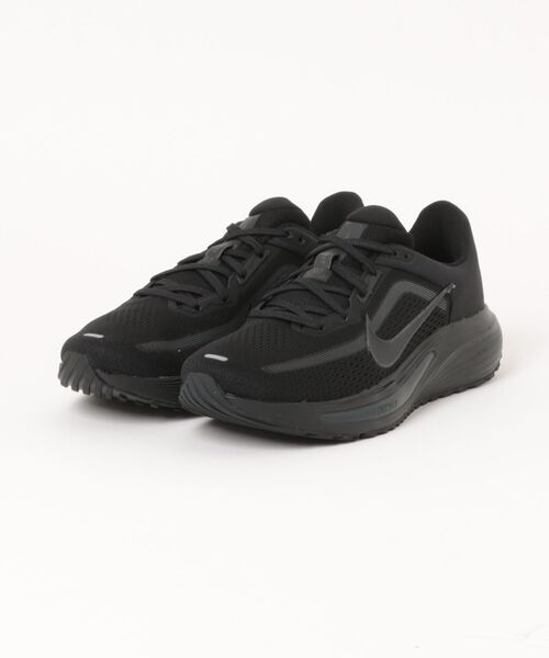 NIKE(ナイキ)の「NIKE ナイキ QUEST 7【超軽量】メンズスニーカー ランニングシューズ 厚底(クエスト7) IM6368-001 ブラック/ブラック/ブラック/アンスラサイト(スニーカー・メンズ・ブラック×ブラック・25.5cm/26.0cm/26.5cm/27.0cm/27.5cm/28.0cm/29.0cm/30.0cm/31cm)」の1枚目の写真
