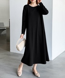エンボスフレアワンピース エンボス加工 ワンピース ロング丈 ロングワンピース 長袖 フレアワンピース クルーネック マキシ カジュアル 春服 秋服