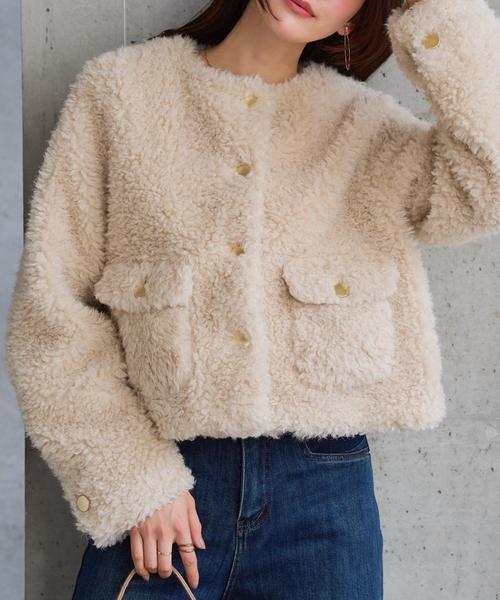 KOBE LETTUCE(コウベレタス)の「プードルノーカラーコート(ノーカラーコート・レディース・ブラック/ブラウン系/ホワイト系・FREE)」の19枚目の写真