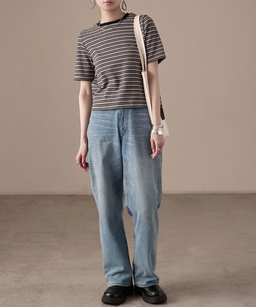 Fashion Letter(ファッションレター)の「フライス マルチボーダーミニTシャツ(Tシャツ/カットソー・レディース・ホワイト/チャコールグレー/パープル/ブラウン/ブルー・M)」の3枚目の写真