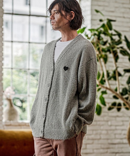 CAMBIO(カンビオ)の「mcg3867-Feather Yarn Heart Knit Cardigan ニットカーディガン(PF-262-018)(カーディガン/ボレロ・メンズ・ブラック/グレー/カーキ/ナチュラル・M/L)」の17枚目の写真