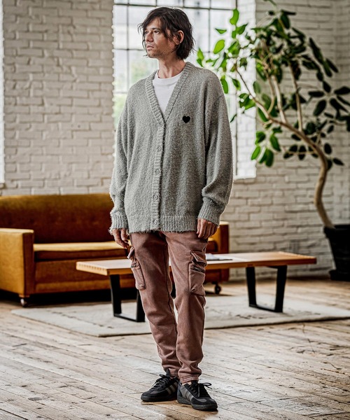 CAMBIO(カンビオ)の「mcg3867-Feather Yarn Heart Knit Cardigan ニットカーディガン(PF-262-018)(カーディガン/ボレロ・メンズ・ブラック/グレー/カーキ/ナチュラル・M/L)」の21枚目の写真