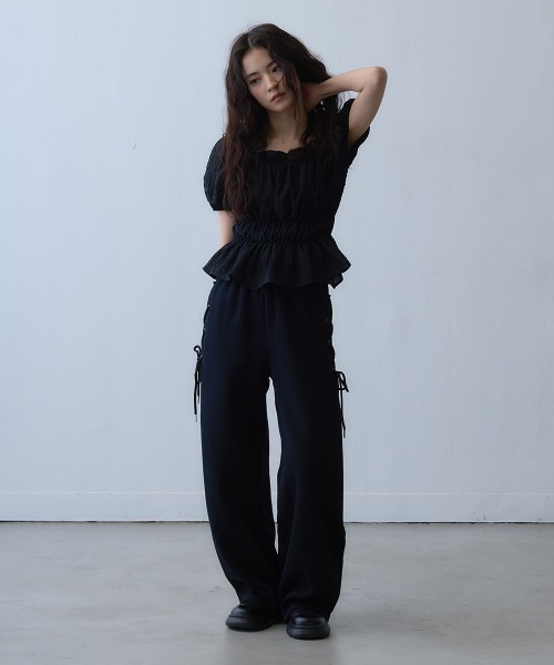 Clum(クルム)の「shirring peplum blouse / シャーリングペプラムブラウス(シャツ/ブラウス・レディース・ブラック・FREE)」の12枚目の写真