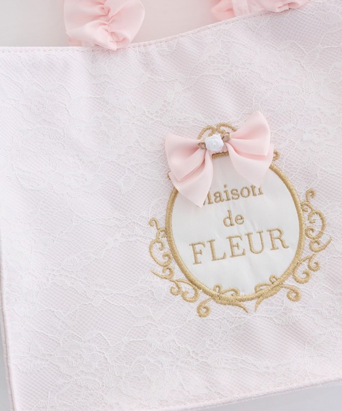 Maison de FLEUR（メゾンドフルール）の「リボンフレームフリルハンドルトートバッグ（トートバッグ・レディース・ライトピンク・FREE）」の2枚目の写真
