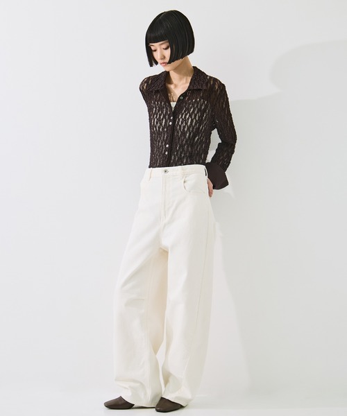 STUDIOUS(ステュディオス)の「【STUDIOUS/ステュディオス】Damaged Barrel Leg Jeans/ダメージバレルレッグジーンズ/美脚デニム/小尻効果(デニムパンツ・レディース・オフホワイト・2/1)」の5枚目の写真