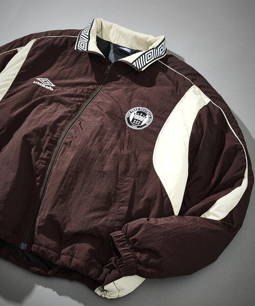 UMBRO(アンブロ)の「UMBRO/アンブロ SP Padding Nylon Track JACKET/別注 パディング ナイロン トラックジャケット/中綿ジャケット(ブルゾン・メンズ・ブラウン/チェック/ブラック/オフホワイト・X-LARGE/LARGE/MEDIUM)」の3枚目の写真