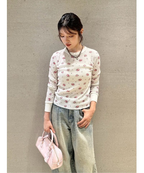 LILY BROWN(リリーブラウン)の「【Anniversary Edition】ヴィンテージワッフルトップス(Tシャツ/カットソー・レディース・ブルー/ピンク・F)」の1枚目の写真
