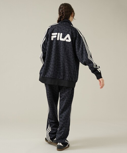 FILA(フィラ)の「【ELEY KISHIMOTO×FILA】イーリーキシモト×フィラ トラックトップ / ユニセックス / SM6FBU707(ブルゾン・メンズ・カーキ/ブラック・L/M)」の7枚目の写真