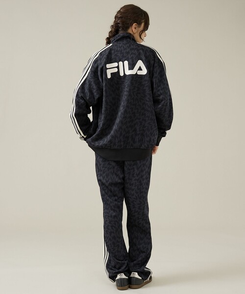 FILA(フィラ)の「【ELEY KISHIMOTO×FILA】イーリーキシモト×フィラ トラックトップ / ユニセックス / SM6FBU707(ブルゾン・メンズ・カーキ/ブラック・L/M)」の8枚目の写真