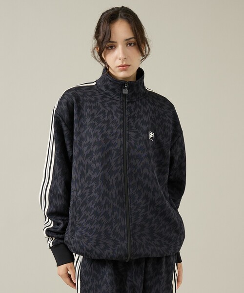 FILA(フィラ)の「【ELEY KISHIMOTO×FILA】イーリーキシモト×フィラ トラックトップ / ユニセックス / SM6FBU707(ブルゾン・メンズ・カーキ/ブラック・L/M)」の12枚目の写真