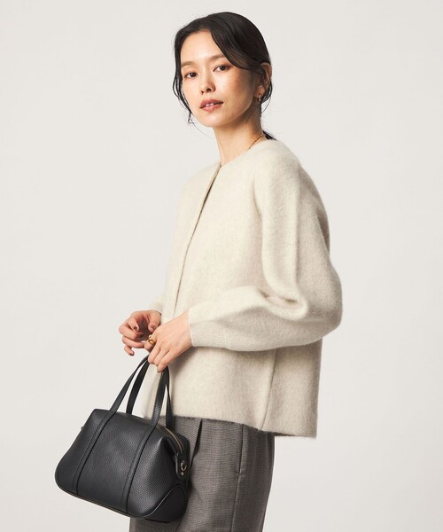 green label relaxing（グリーンレーベルリラクシング）の「［size SHORTあり］FOXブレンド セッケツ ノーカラー カーディガン（カーディガン/ボレロ・レディース・ネイビー/オフホワイト/ダークブラウン・SHORT/FREE）」の11枚目の写真