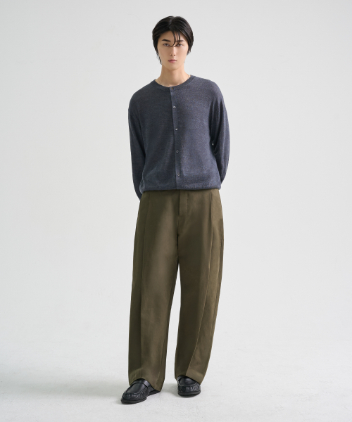 TRIP LE SENS（トリップ ル センス）の「セカンド スキン ウールブレンド ラウンドネック カーディガン_3COLOR（ニット/セーター・メンズ・ブラック/チョコ/ダークグレー・LARGE/MEDIUM/SMALL）」の8枚目の写真