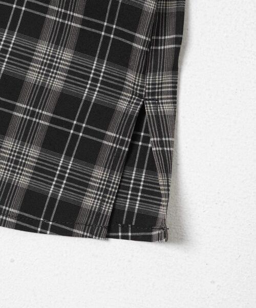 URBAN RESEARCH DOORS（アーバンリサーチドアーズ）の「フリルネックチェックブラウス 26AW（シャツ/ブラウス・レディース・ベージュ系その他/ブラック系その他・FREE）」の12枚目の写真