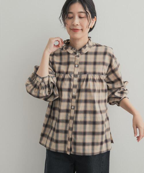 URBAN RESEARCH DOORS（アーバンリサーチドアーズ）の「フリルネックチェックブラウス 26AW（シャツ/ブラウス・レディース・ベージュ系その他/ブラック系その他・FREE）」の16枚目の写真