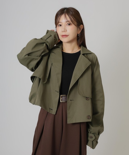 Riberry(リベリー)の「バルーンショートトレンチコート(トレンチコート・レディース・ベージュ/ブラック/カーキ・MEDIUM)」の16枚目の写真