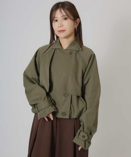 Riberry(リベリー)の「バルーンショートトレンチコート(トレンチコート・レディース・ベージュ/ブラック/カーキ・MEDIUM)」の20枚目の写真