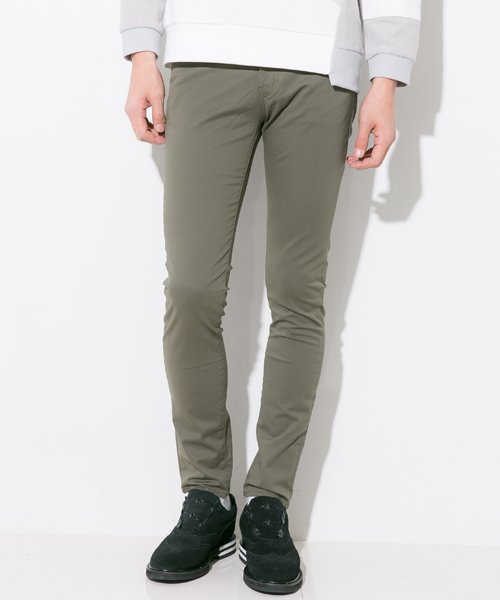 STUDIOUS ストレッチテーパードパンツ