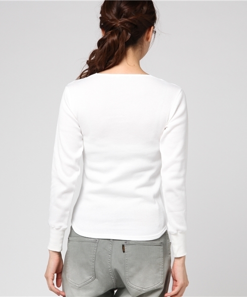 CLANE(クラネ)の「BOAT NECK RIB L/T(Tシャツ/カットソー・レディース・ブラック/ホワイト/グレー・2/1)」の4枚目の写真
