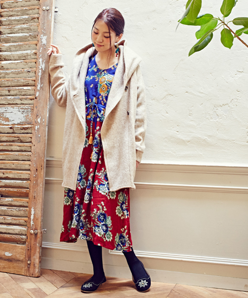 チャイハネ（チャイハネ）の「【チャイハネ】yul ボリュームカラーシンプルコート（その他アウター・レディース・ベージュ/ネイビー/グリーン・FREE）」の2枚目の写真