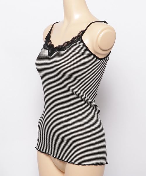 LOWRYS FARM（ローリーズファーム）の「レースマルドウキャミ　785460 （キャミソール・レディース・オフホワイト/ブラック/グレー/ブラウン/ブラック系その他・MEDIUM/LARGE）」の6枚目の写真