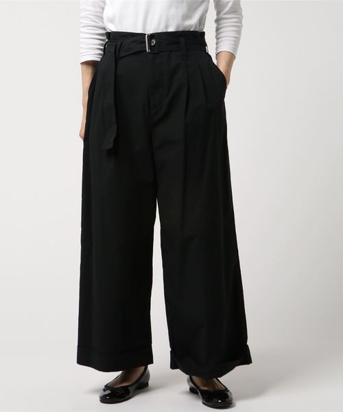 Traditional Weatherwear(トラディショナルウェザーウェア)の「ベルテッド タックド ワイド パンツ(その他パンツ・レディース・ネイビー/グレー/ホワイト/ブラック・S/L/XL)」の3枚目の写真