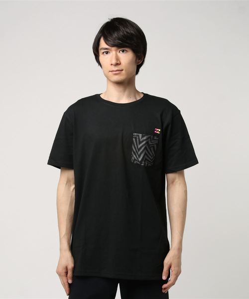 BILLABONG(ビラボン)の「BILLABONG メンズ ポケットTシャツ TEAM POCKET(Tシャツ/カットソー・メンズ・ブラック/グレー・MEDIUM/LARGE/SMALL)」の2枚目の写真