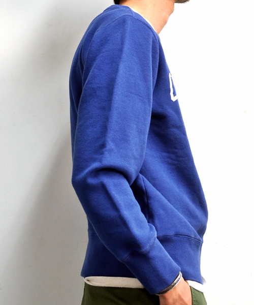 SHIPS（シップス）の「SC: RUSSEL ATHLETIC 【SHIPS別注】 プリント クルーネック/スウェット 14SS■（スウェット・メンズ・ヘザ－グレー/ブルー/ネイビー/ダークネイビー/ブルー系その他・SMALL/MEDIUM/LARGE）」の12枚目の写真