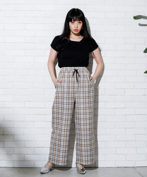 WEGO(ウィゴー)の「WEGO/チェックイージーワイドパンツ(その他パンツ・レディース・グレー系その他/ベージュ系その他/パープル系その他/イエロー系その他・FREE)」の15枚目の写真