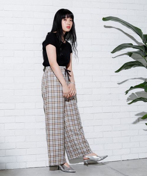 WEGO(ウィゴー)の「WEGO/チェックイージーワイドパンツ(その他パンツ・レディース・グレー系その他/ベージュ系その他/パープル系その他/イエロー系その他・FREE)」の17枚目の写真