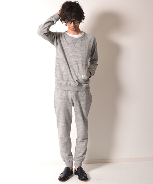 COMMONWARE AMERICAN RAG CIE&Magine（コモンウェアアメリカンラグシーアンド マージン）の「AMERICAN RAG CIE&Magine COMMONWARE スウェットプルオーバーL/S∴（スウェット・メンズ・グレー/ネイビー・44/48/46）」の7枚目の写真