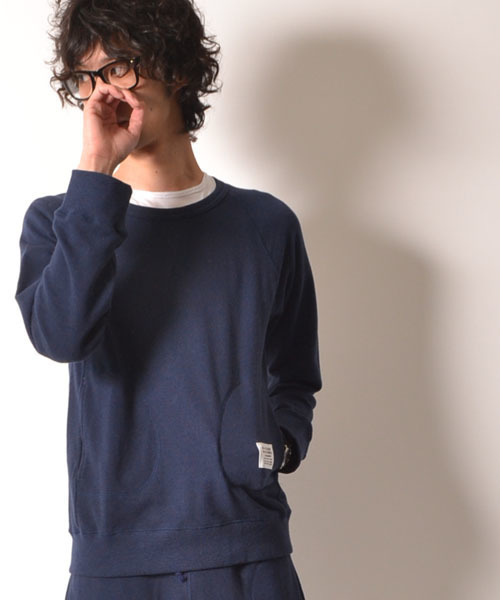 COMMONWARE AMERICAN RAG CIE&Magine（コモンウェアアメリカンラグシーアンド マージン）の「AMERICAN RAG CIE&Magine COMMONWARE スウェットプルオーバーL/S∴（スウェット・メンズ・グレー/ネイビー・44/48/46）」の3枚目の写真