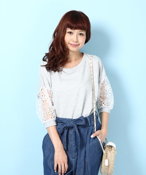 Heather(ヘザー)の「ソデオーガンレースTシャツ 546320(Tシャツ/カットソー・レディース・アイボリー/ヘザ-グレー/ライトイエロー・FREE)」の3枚目の写真