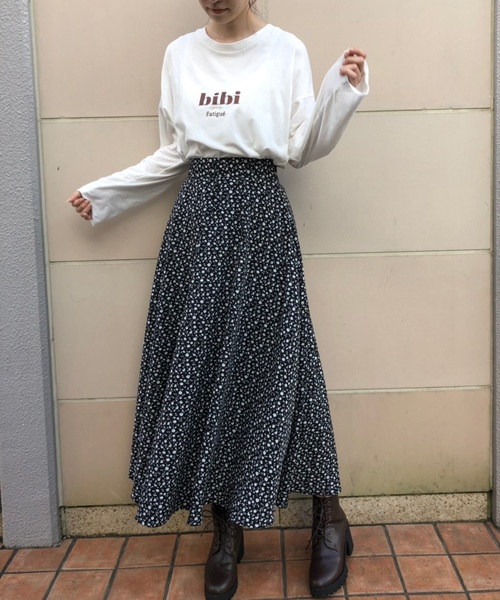 one after another NICE CLAUP（ワンアフターアナザーナイスクラップ）の「【WEB限定】フレアロングスカート（スカート・レディース・ホワイト/ブラック系その他/ベージュ系その他/ブラウン系その他/パープル系その他/その他/ベージュ・FREE）」の19枚目の写真