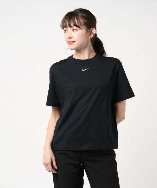 NIKE(ナイキ)の「ナイキ NIKE ウィメンズ エッセンシャル BF S/S トップ(Tシャツ/カットソー・レディース・ブラック/ホワイト・L/XL/S/M)」の6枚目の写真