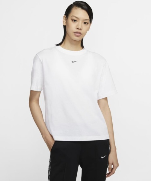 NIKE(ナイキ)の「ナイキ NIKE ウィメンズ エッセンシャル BF S/S トップ(Tシャツ/カットソー・レディース・ブラック/ホワイト・L/XL/S/M)」の10枚目の写真