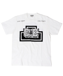 BEAMS T | C.E / ZIGGURAT ロゴ Tシャツ(Tシャツ/カットソー)