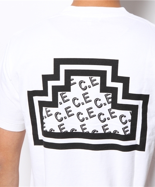 BEAMS T（ビームスティー）の「C.E / ZIGGURAT ロゴ Tシャツ（Tシャツ/カットソー・メンズ・ホワイト・MEDIUM/LARGE/SMALL）」の6枚目の写真