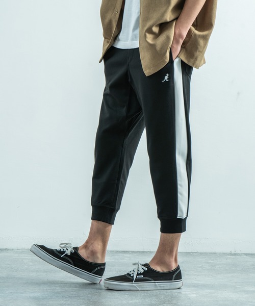 KANGOL(カンゴール)の「KANGOL 別注 ポンチ クロップドジョガーパンツ ラインパンツ ユニセックス(その他パンツ・メンズ・ホワイト/ブラック/ネイビー/グレー/カーキ/ホワイト系その他/ブラック系その他/グレー系その他/ベージュ系その他/ブルー系その他/チャコール/ホワイト系その他2/ブラック系その他2/グレー系その他2/グレー系その他3/グレー系その他4/ベージュ系その他2/ブルー系その他2・M/L/LL)」の6枚目の写真