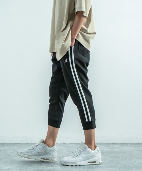 KANGOL(カンゴール)の「KANGOL 別注 ポンチ クロップドジョガーパンツ ラインパンツ ユニセックス(その他パンツ・メンズ・ホワイト/ブラック/ネイビー/グレー/カーキ/ホワイト系その他/ブラック系その他/グレー系その他/ベージュ系その他/ブルー系その他/チャコール/ホワイト系その他2/ブラック系その他2/グレー系その他2/グレー系その他3/グレー系その他4/ベージュ系その他2/ブルー系その他2・M/L/LL)」の7枚目の写真