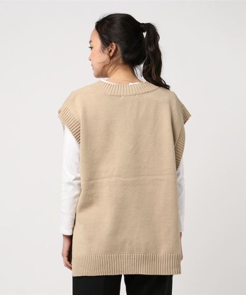WEGO（ウィゴー）の「WEGO/Vネックカラーニットベスト（ベスト・レディース・ホワイト/ベージュ/グリーン系その他/ブルー系その他/ホワイト系その他・FREE）」の6枚目の写真