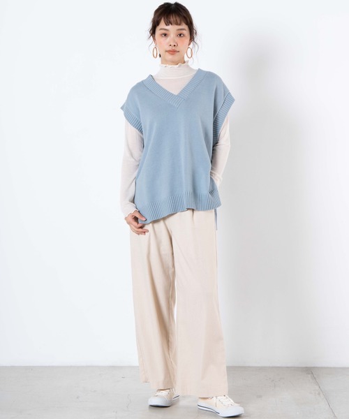 WEGO（ウィゴー）の「WEGO/Vネックカラーニットベスト（ベスト・レディース・ホワイト/ベージュ/グリーン系その他/ブルー系その他/ホワイト系その他・FREE）」の17枚目の写真