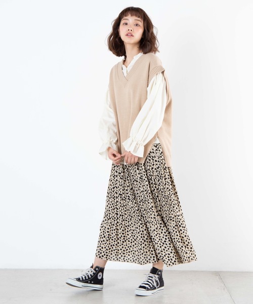 WEGO（ウィゴー）の「WEGO/Vネックカラーニットベスト（ベスト・レディース・ホワイト/ベージュ/グリーン系その他/ブルー系その他/ホワイト系その他・FREE）」の21枚目の写真