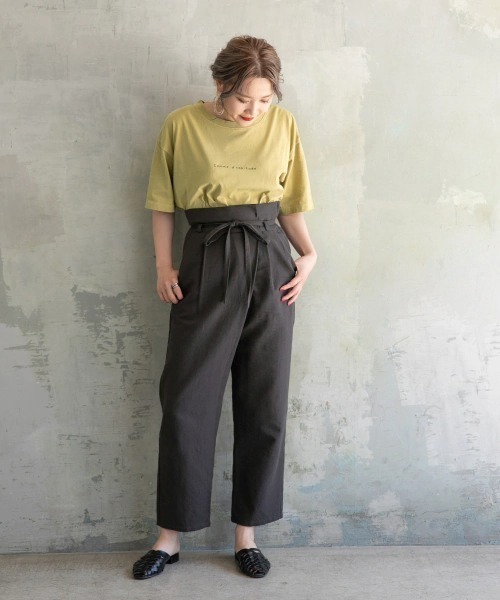 LOWRYS FARM（ローリーズファーム）の「ピグメントロゴＴＥＥ　886754（Tシャツ/カットソー・レディース・ピンク/チャコールグレー/アイボリー/イエロー・FREE）」の9枚目の写真